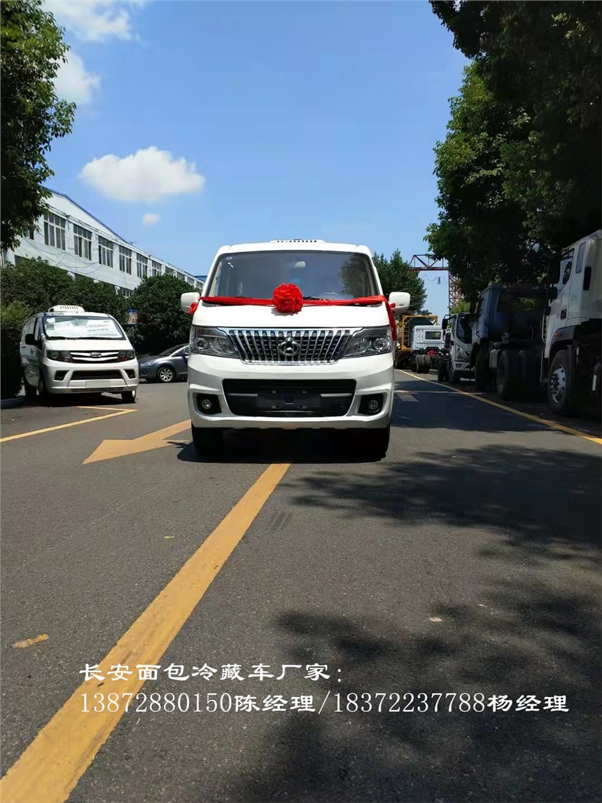 朝阳市4米2星云保温车